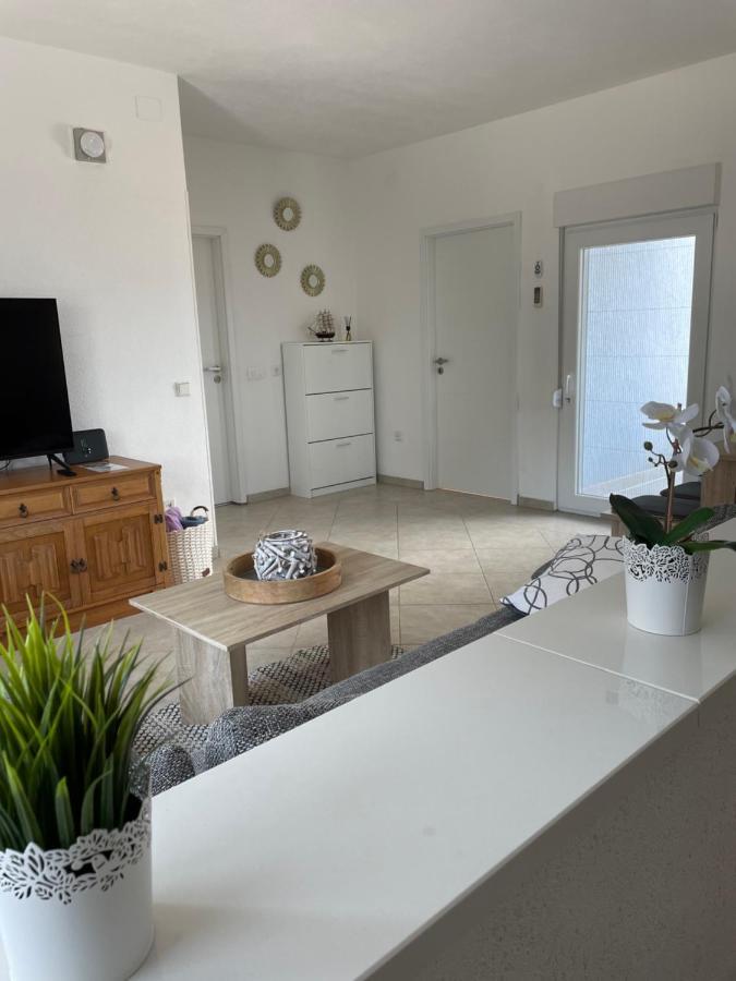 Apartment Roko 特罗吉尔 外观 照片